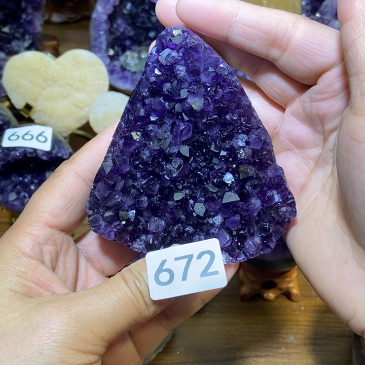 未镶嵌紫晶大型摆件（非配饰）