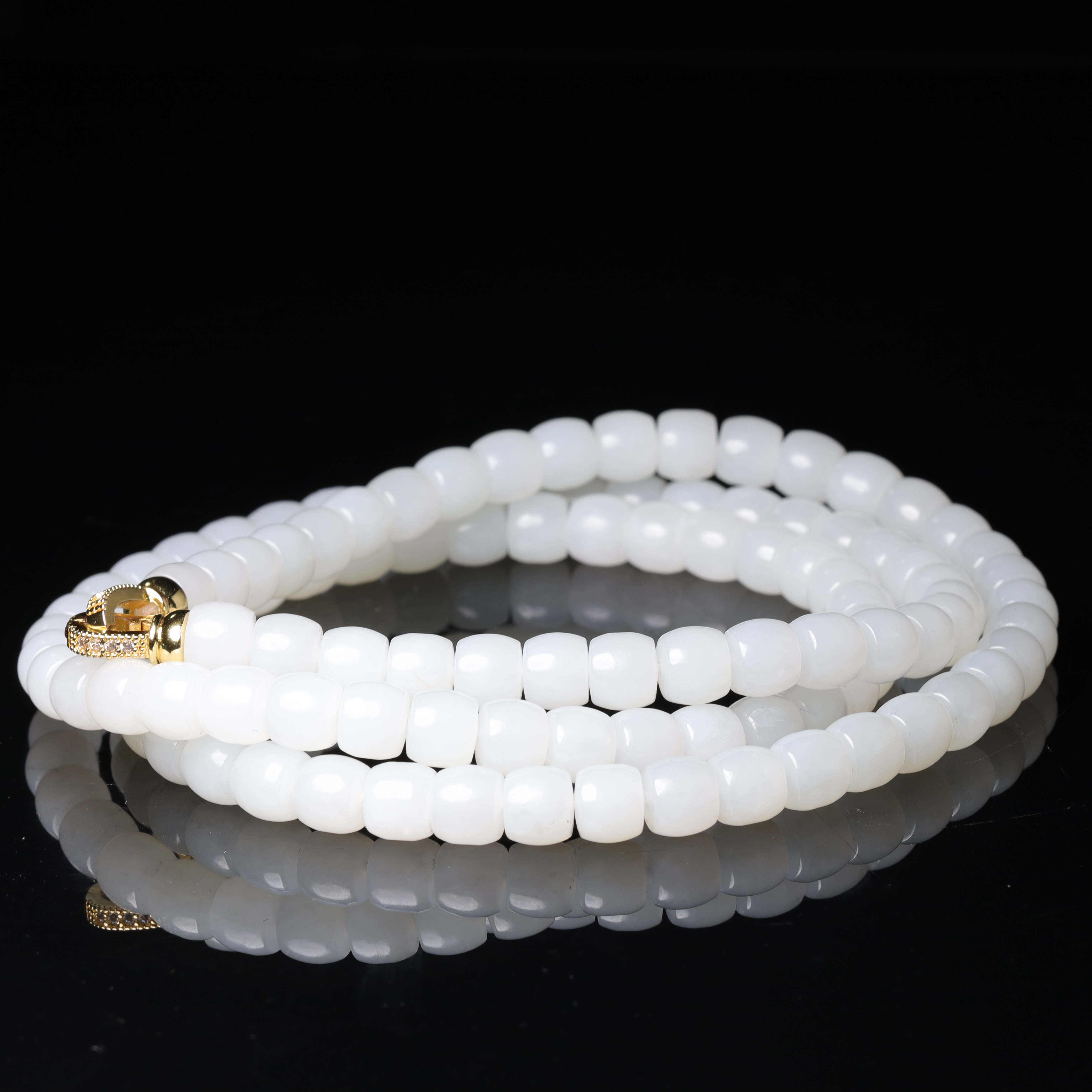 清代和田玉老型珠项链