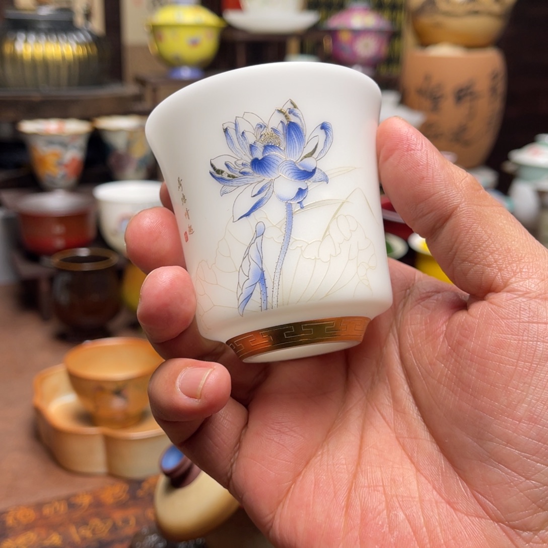 此***子素铭品瓷釉下彩茶具