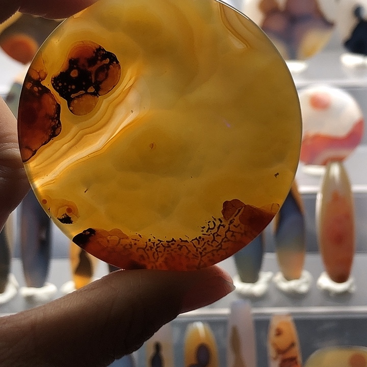 玛瑙/玉髓未镶嵌珠宝半成品136