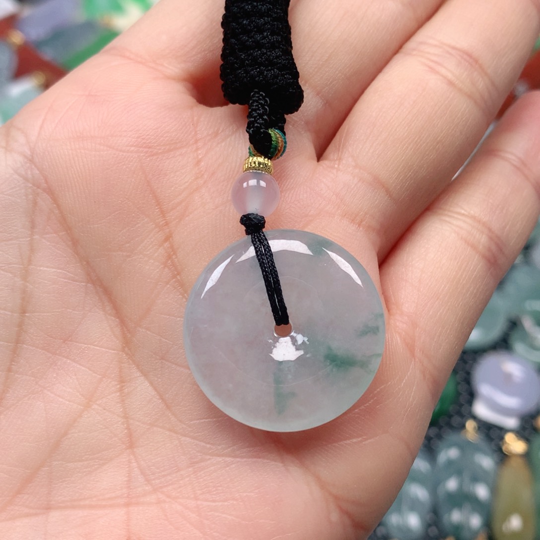 【闪购商品】翡翠吊坠(不含链)未镶嵌