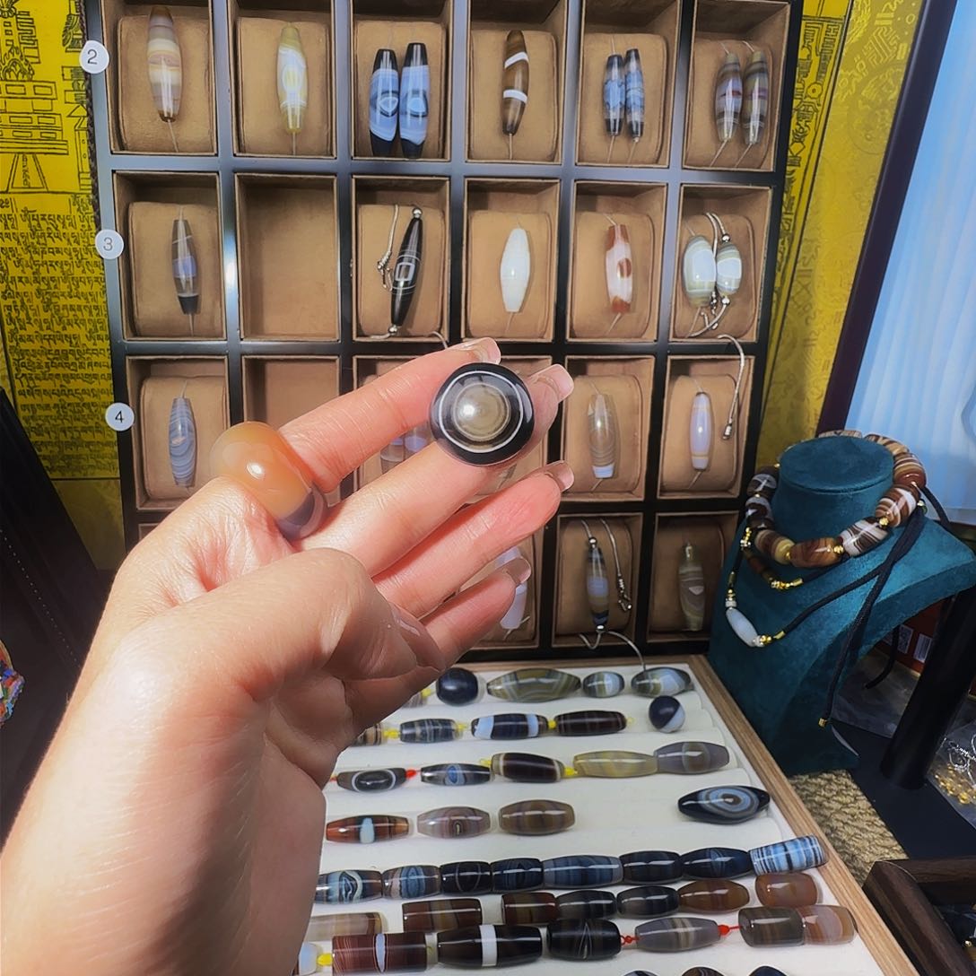 合金颈饰玛瑙/玉髓东***马