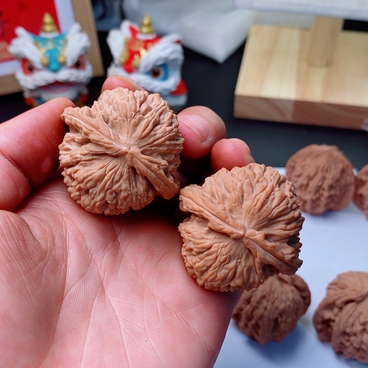 文玩核桃白狮子40➕尺全品