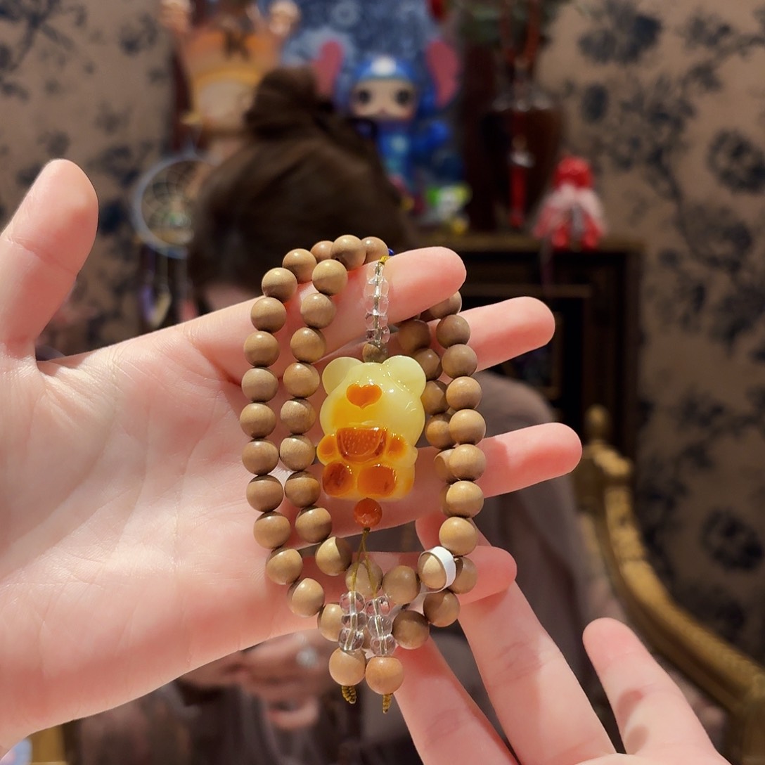 未镶嵌颈饰蜜蜡挂件