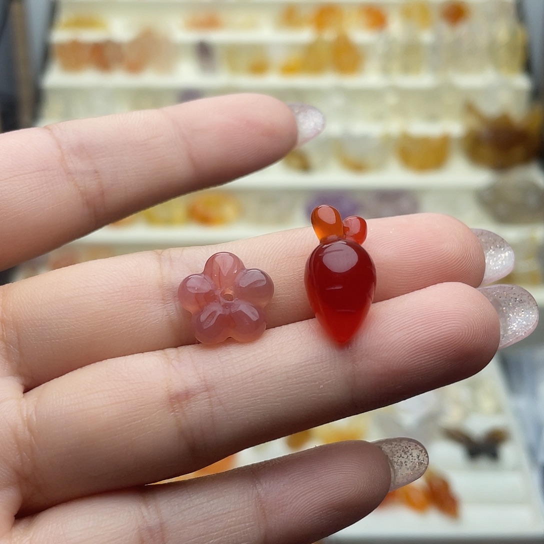 未镶嵌颈饰玛瑙/玉髓
