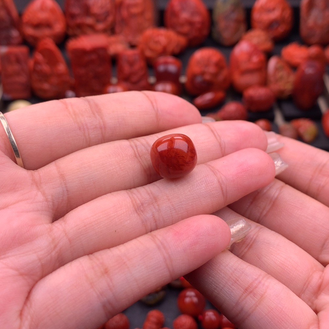 南红玛瑙南红川料原矿老型单珠12.7mm未镶嵌