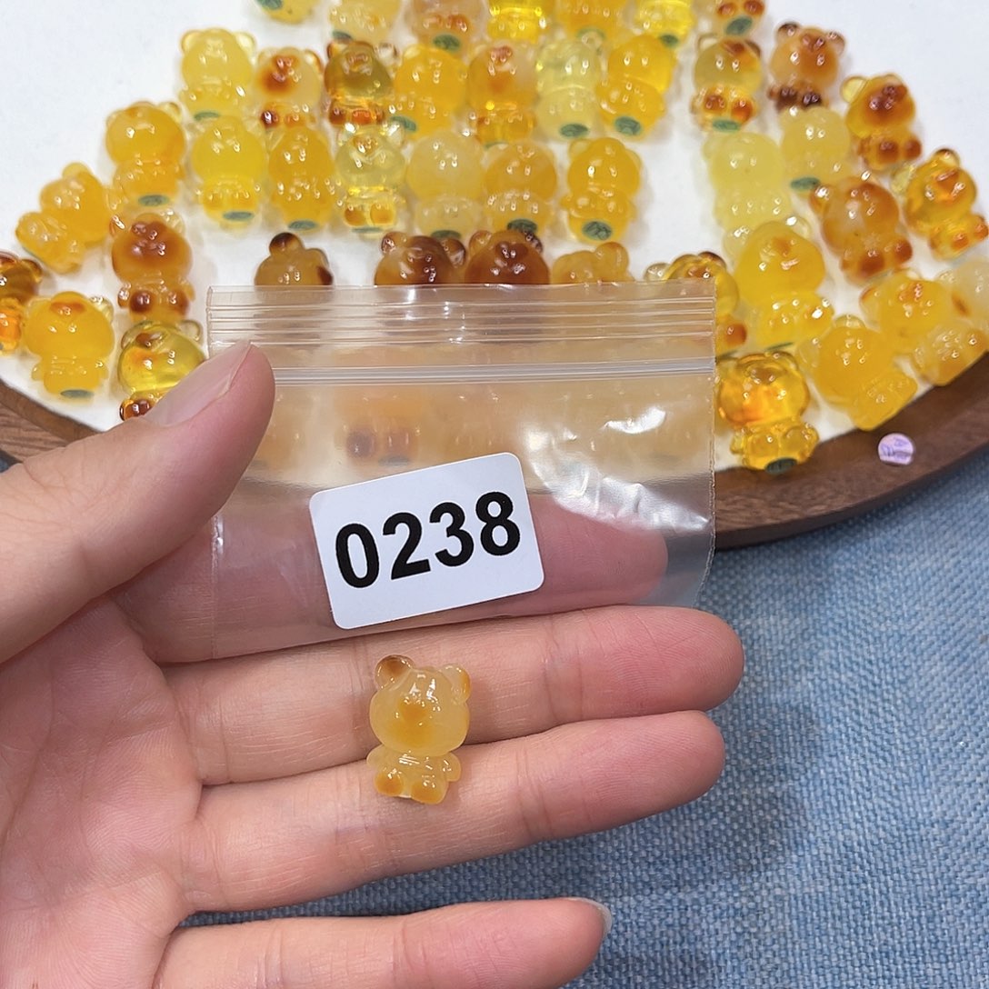 琥珀珠宝奇石未镶嵌