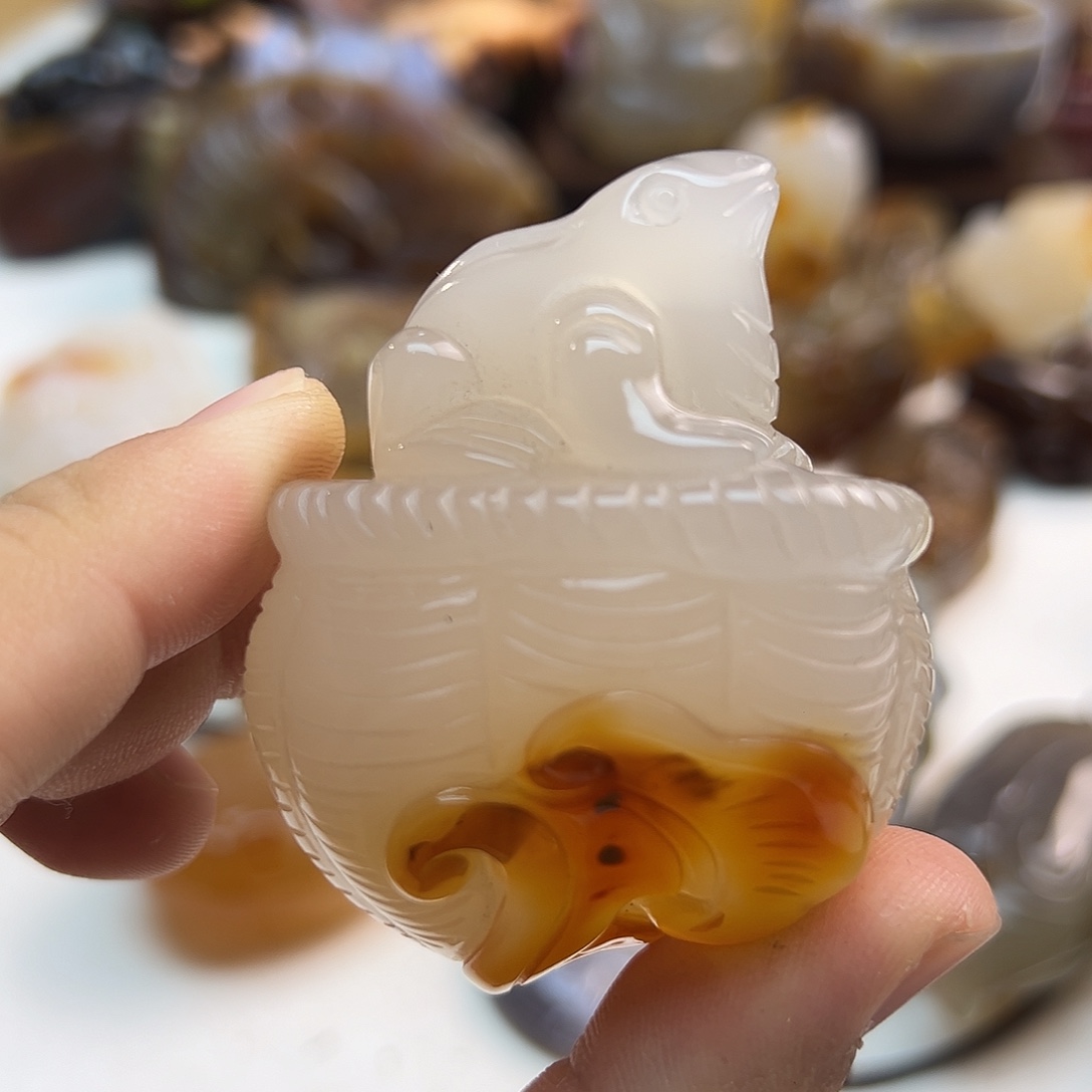 玛瑙/玉髓合金颈饰