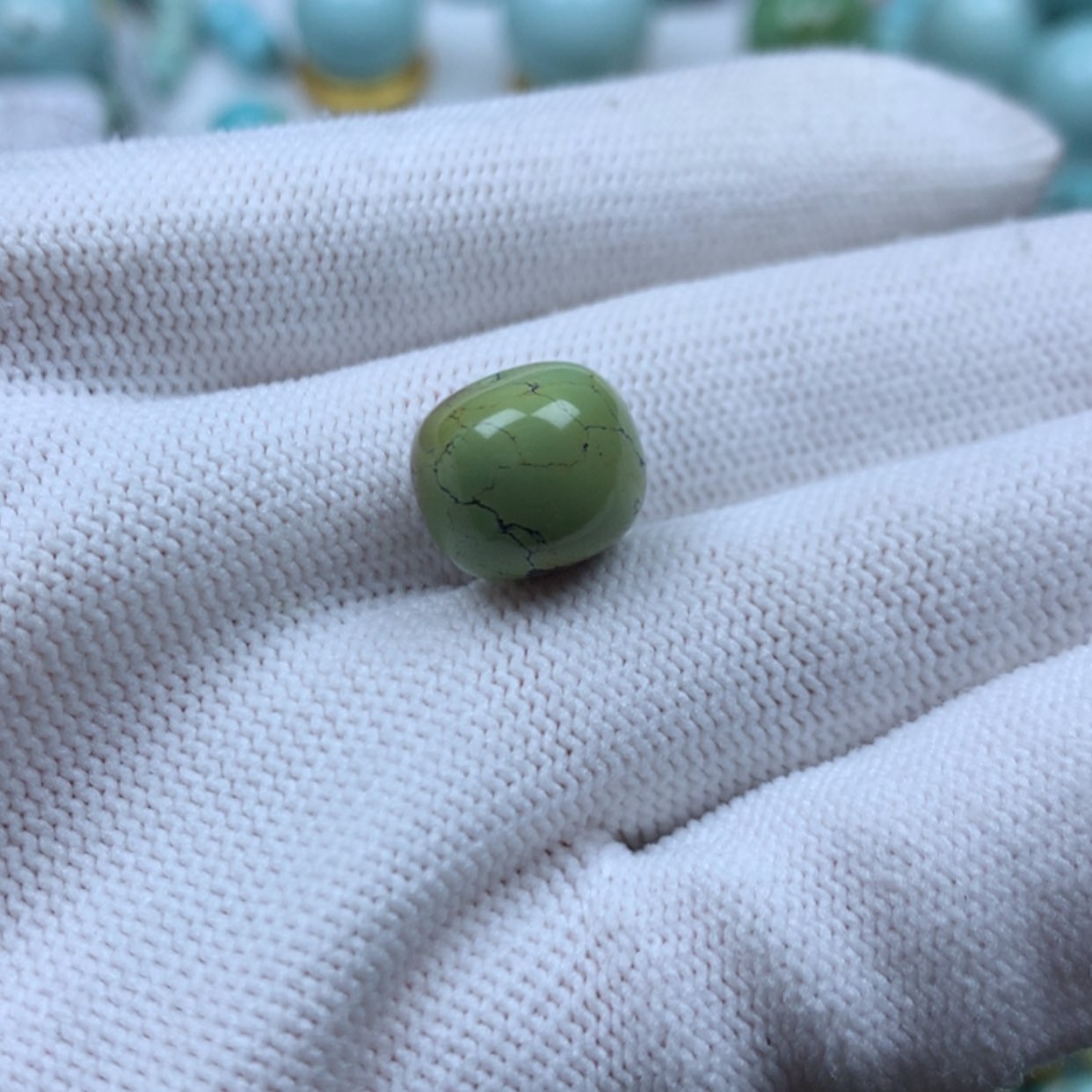 【闪购商品】绿松石珠宝奇石未镶嵌闪***鞭