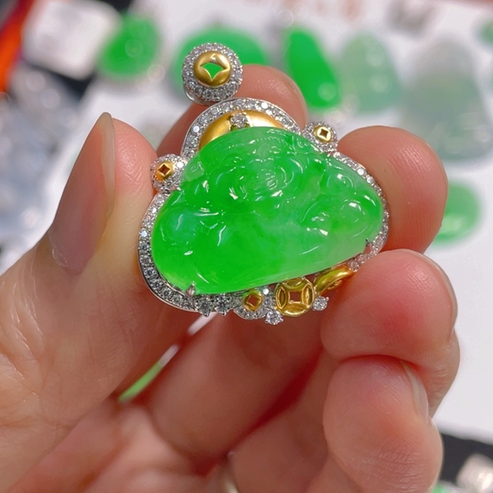 一***舍翡翠18K金镶嵌吊坠(不含链)