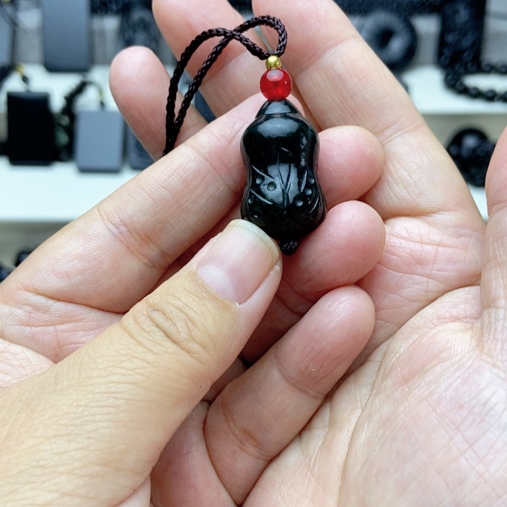 未镶嵌手链和田玉花生