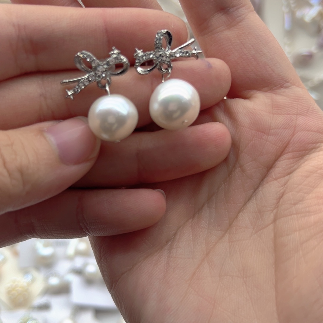 未镶嵌淡水珍珠颈饰