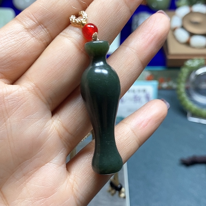 未镶嵌和田玉挂件