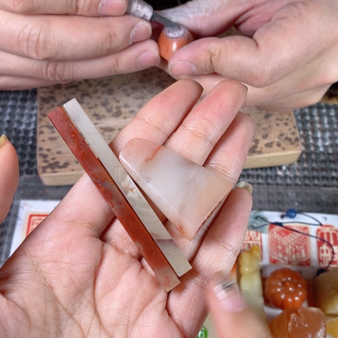 老挝石厚***字成品正章书法用品