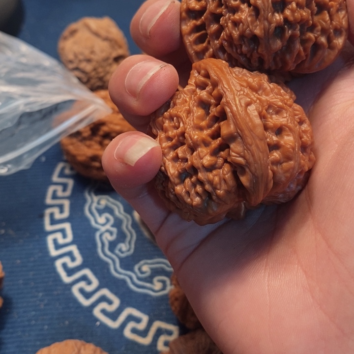 0***0吊坠桃核45全品南疆石
