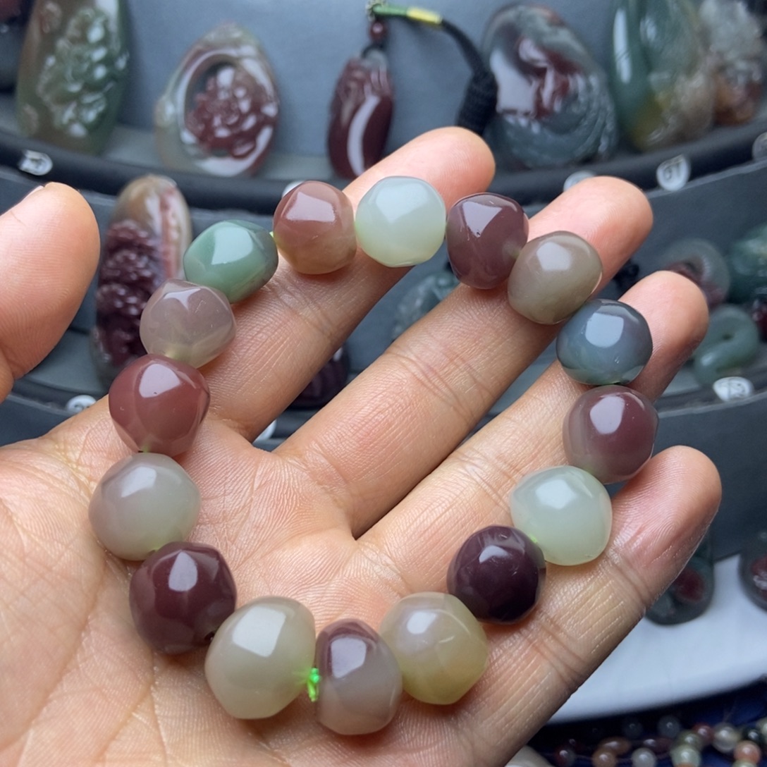 玛瑙/玉髓未镶嵌颈饰