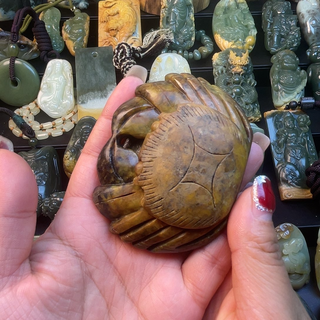 透闪石质玉未镶嵌手链