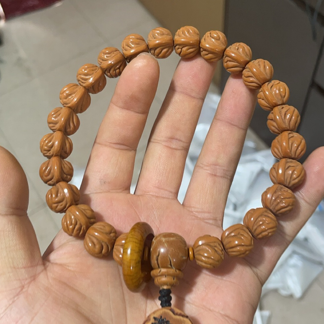 文玩高密度玉龙脊手持