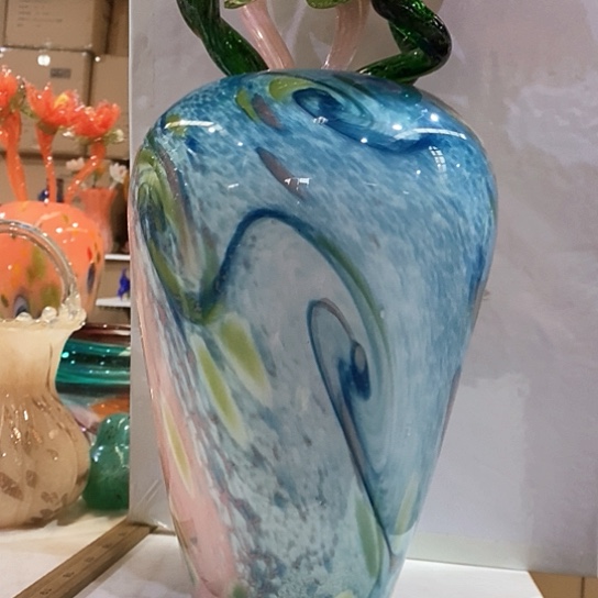 琉璃花瓶高31厘米口径9厘米