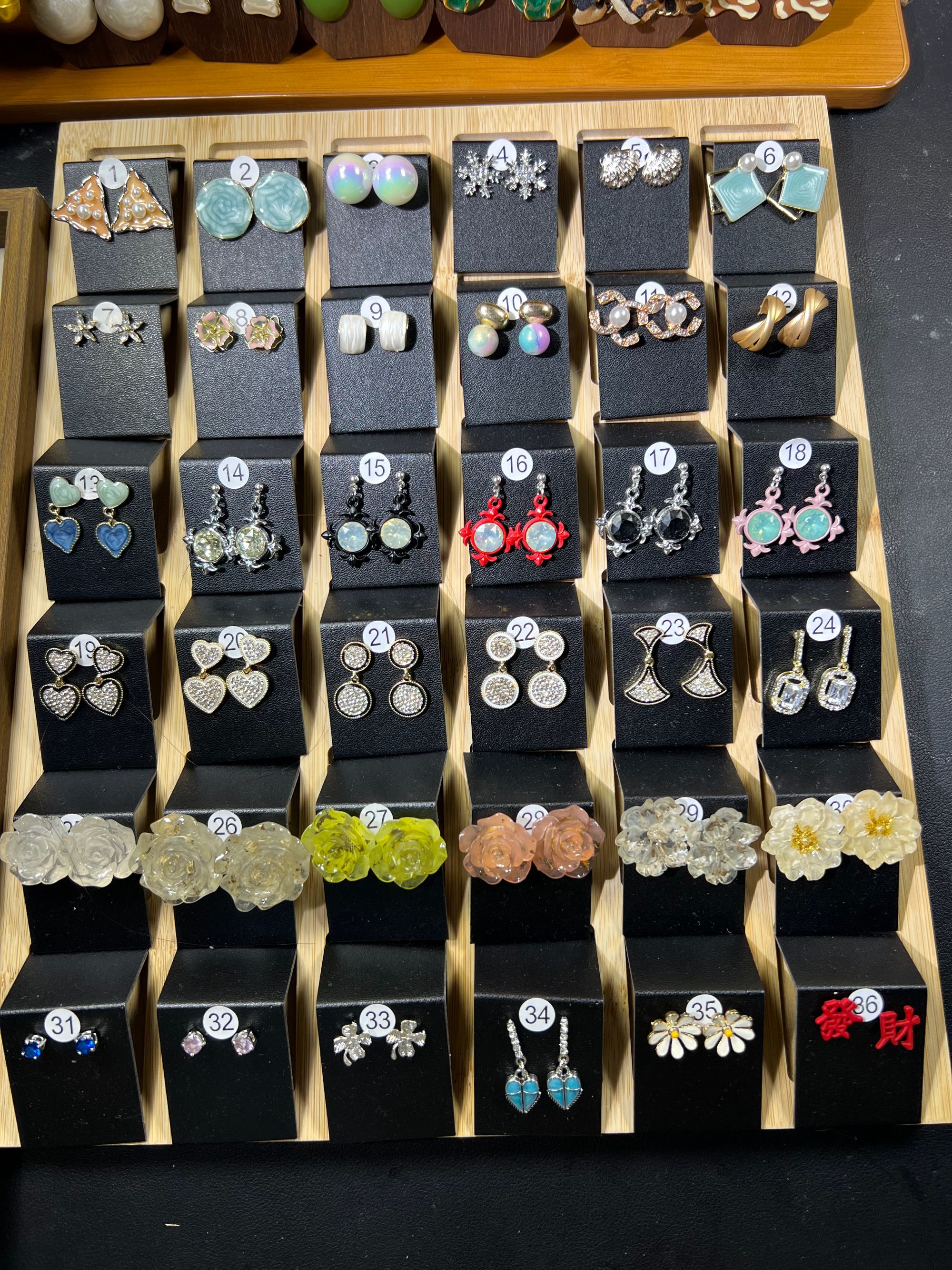 合金耳饰 合金耳钉流苏气质轻奢耳环耳圈简约耳扣简约秋冬款