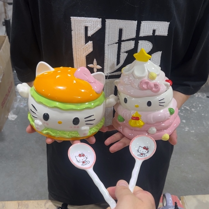 摆件这么晚了还不睡啊