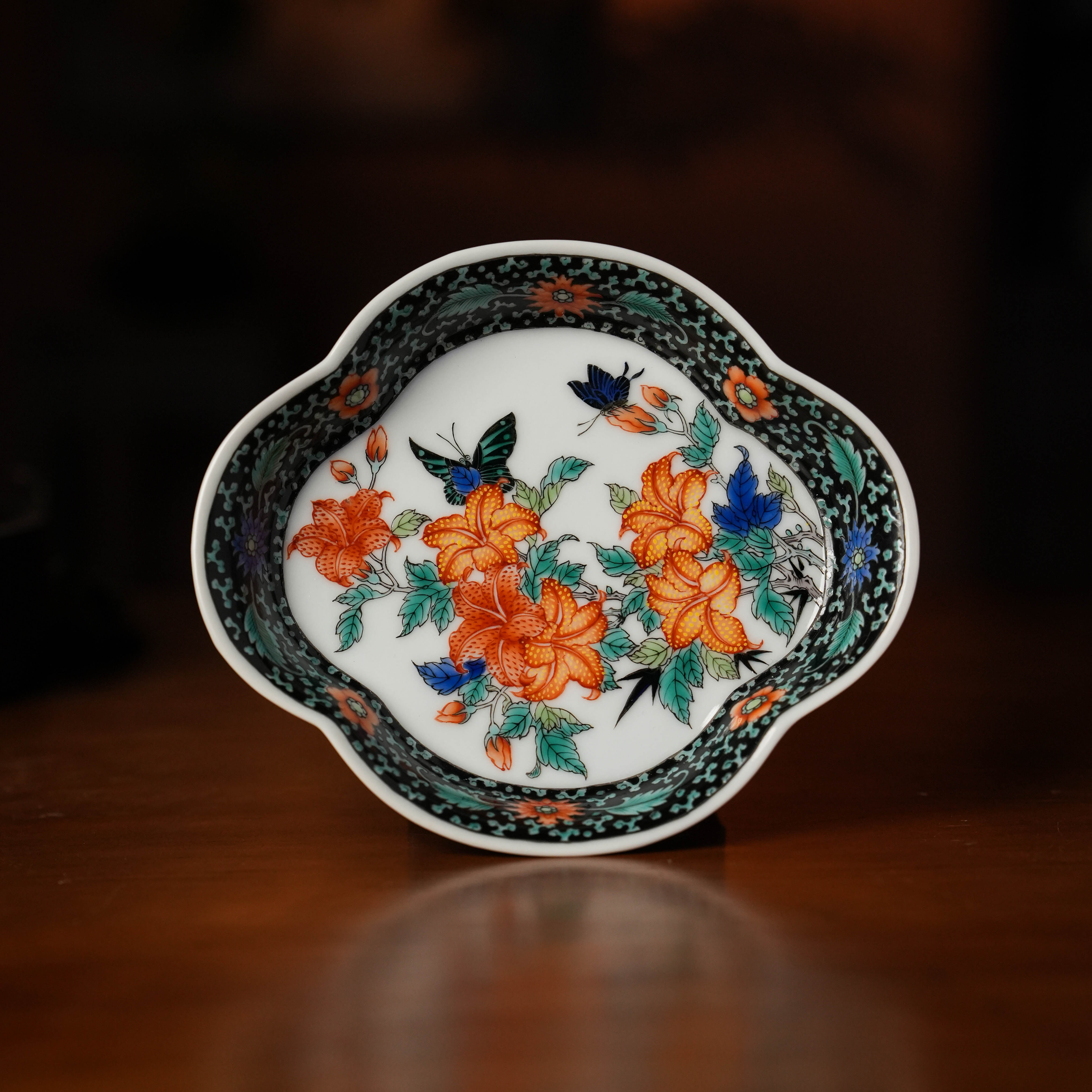 《古阅和风》百合海棠壶承