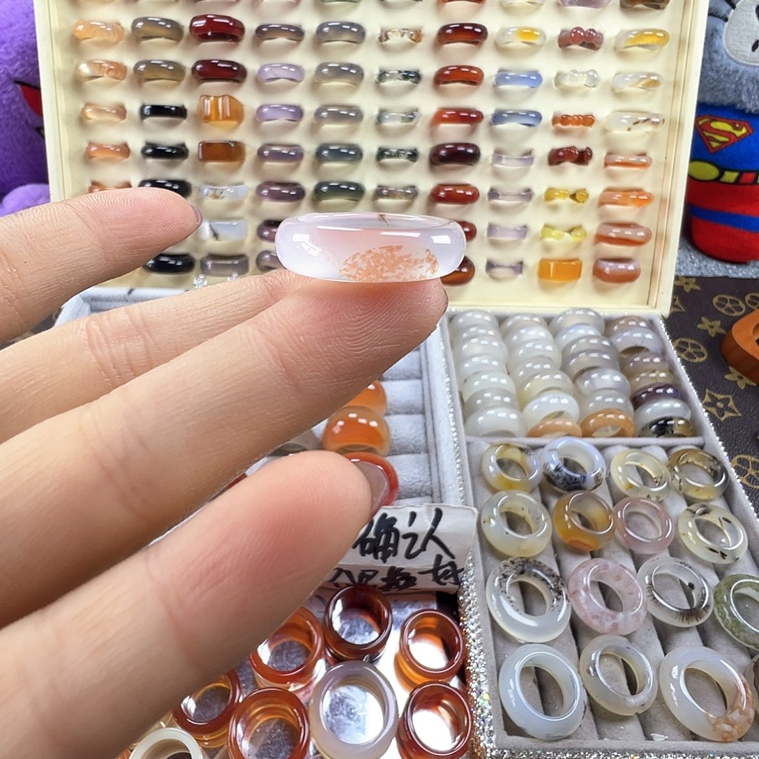 玛瑙/玉髓未镶嵌戒指A6不退换17.7港17