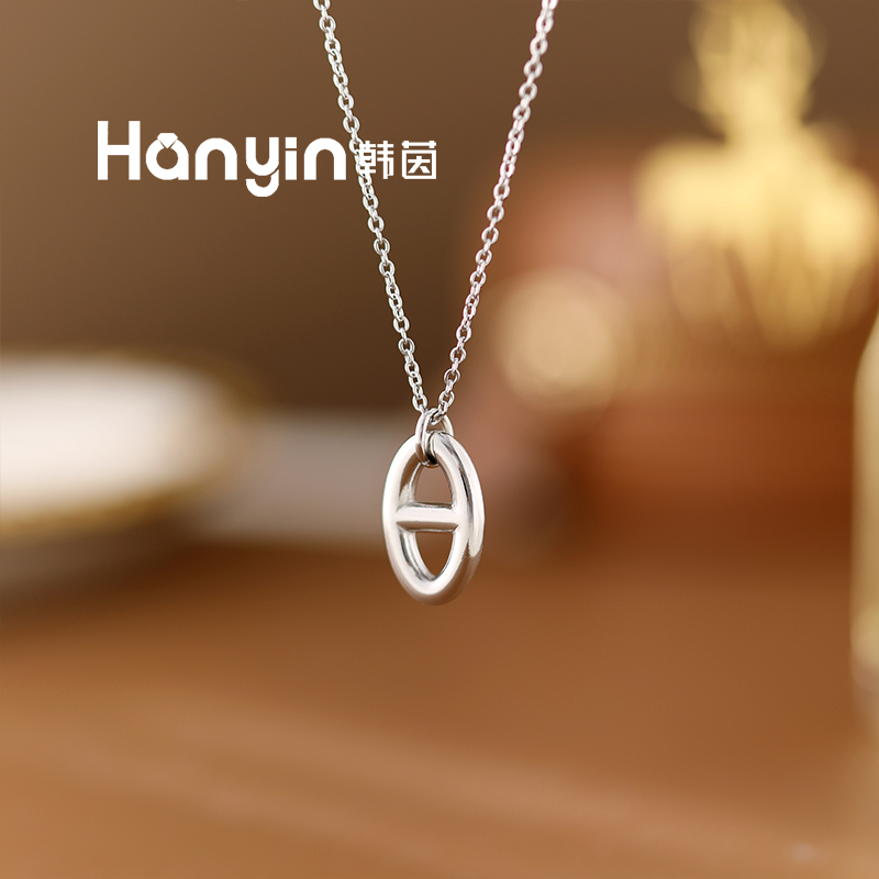 钛钢项链 通勤百搭猪鼻子项链轻奢小众高级感锁骨链女款