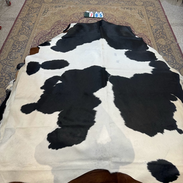 【本尼家】K795 265*200cm专拍牛皮地毯家用轻奢