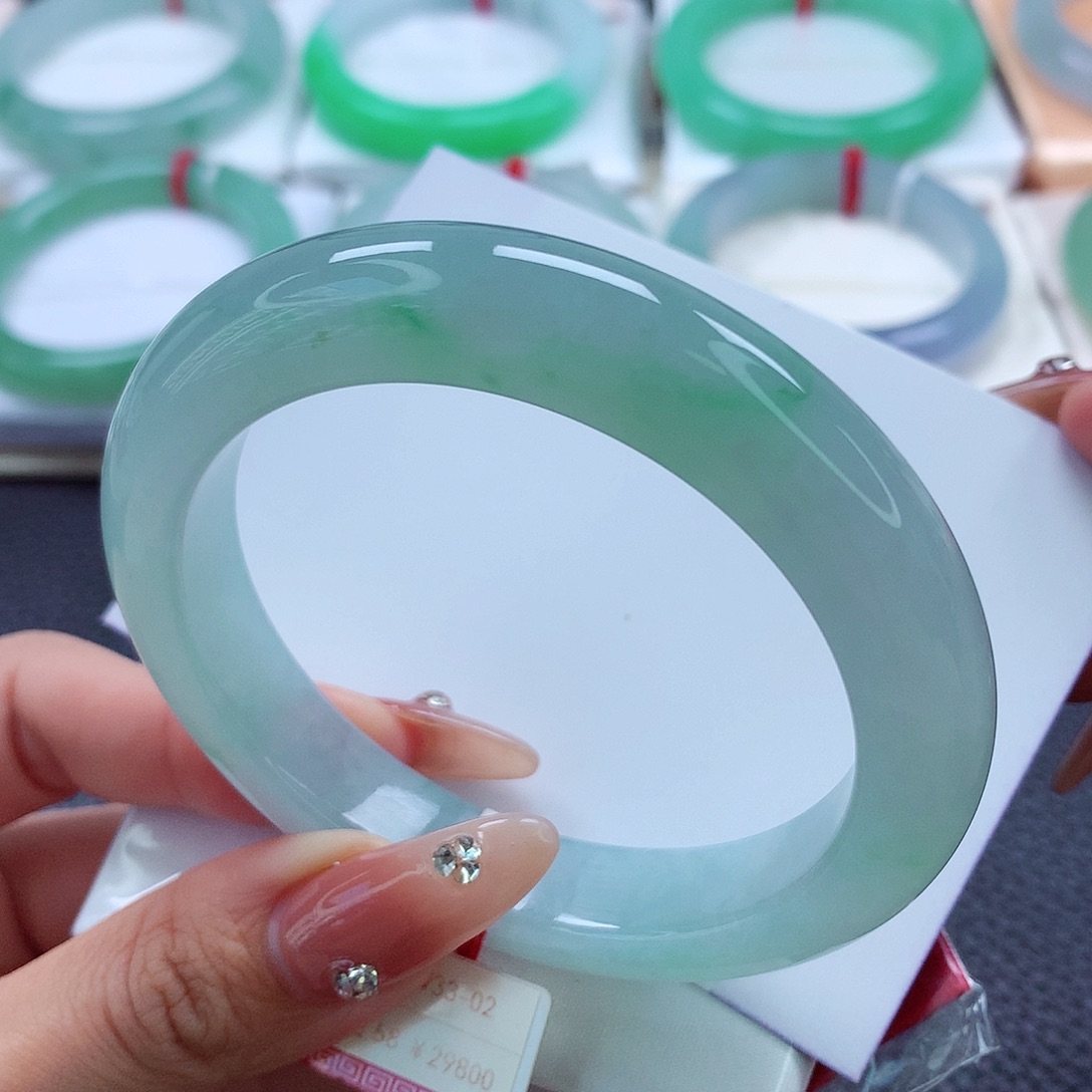 翡翠手镯未镶嵌57.58.59