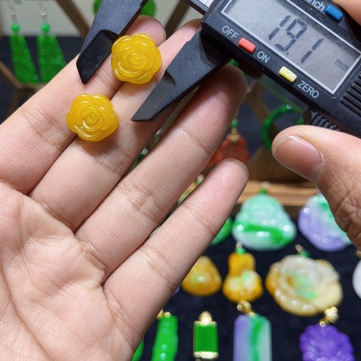 翡翠颈饰银S925镶嵌耳饰