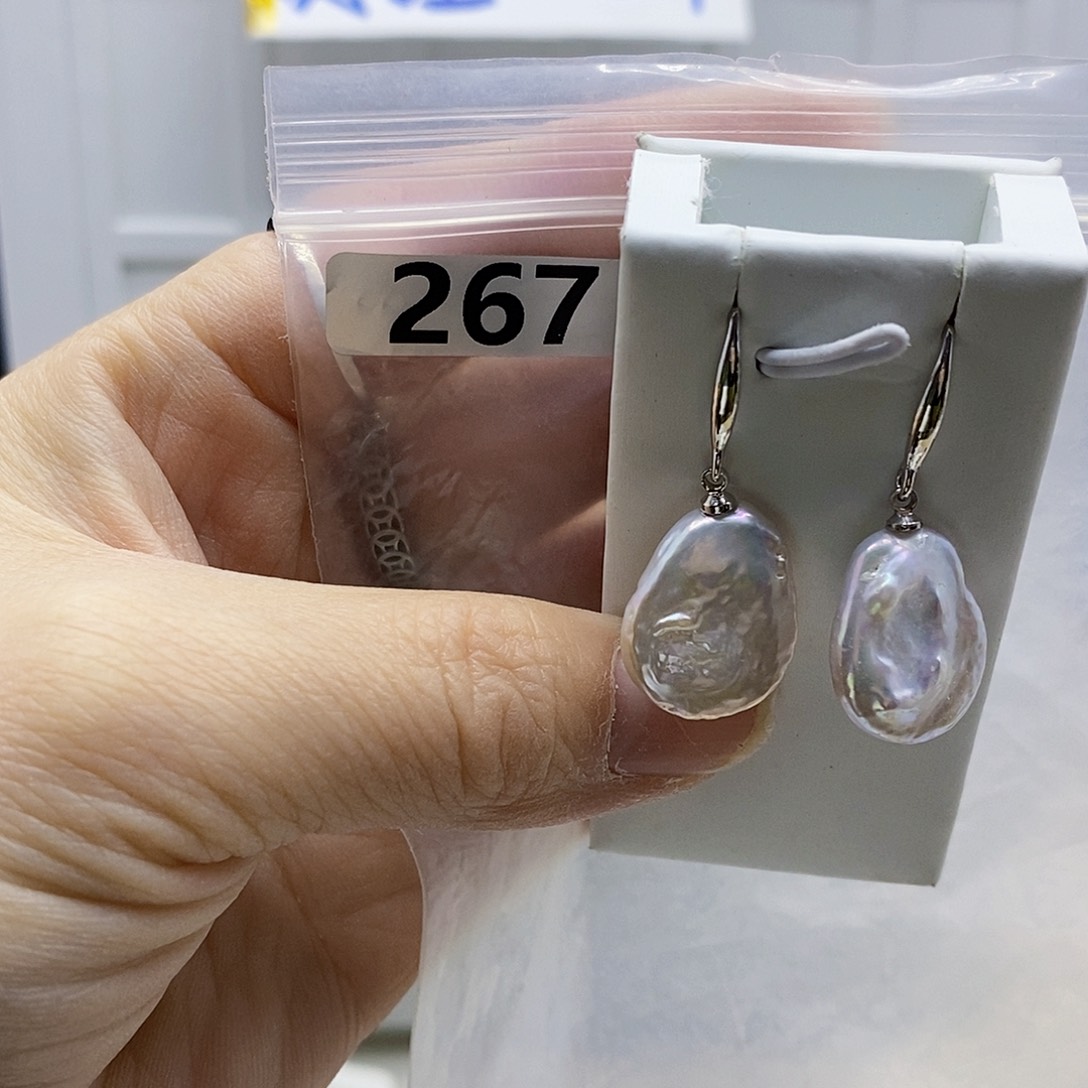 颈饰合金淡水珍珠