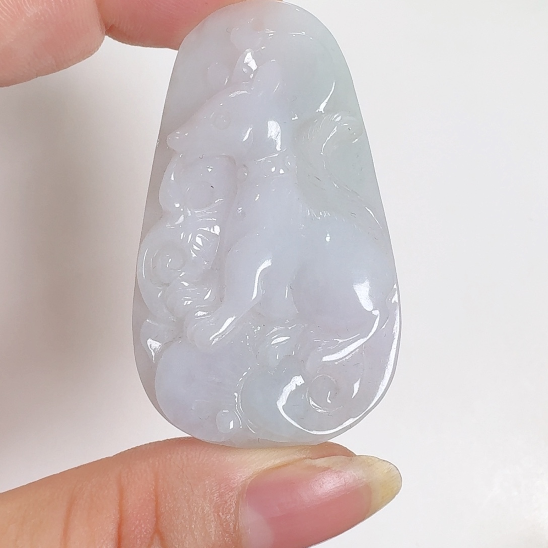 翡翠未镶嵌颈饰狗牌