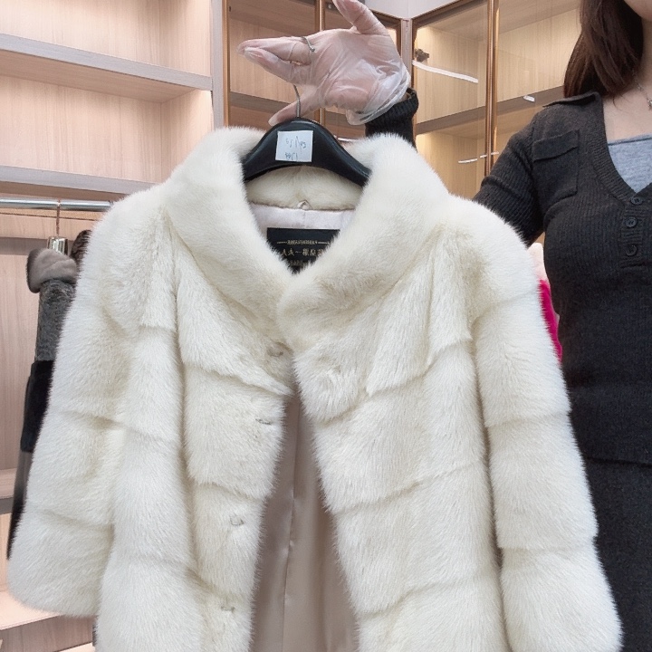 珍珠白立领貂皮yh0089