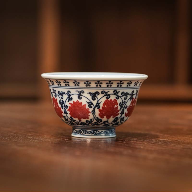 釉里红缠枝莲压手杯纯手工陶瓷家用花纹中式茶道景德镇茶具