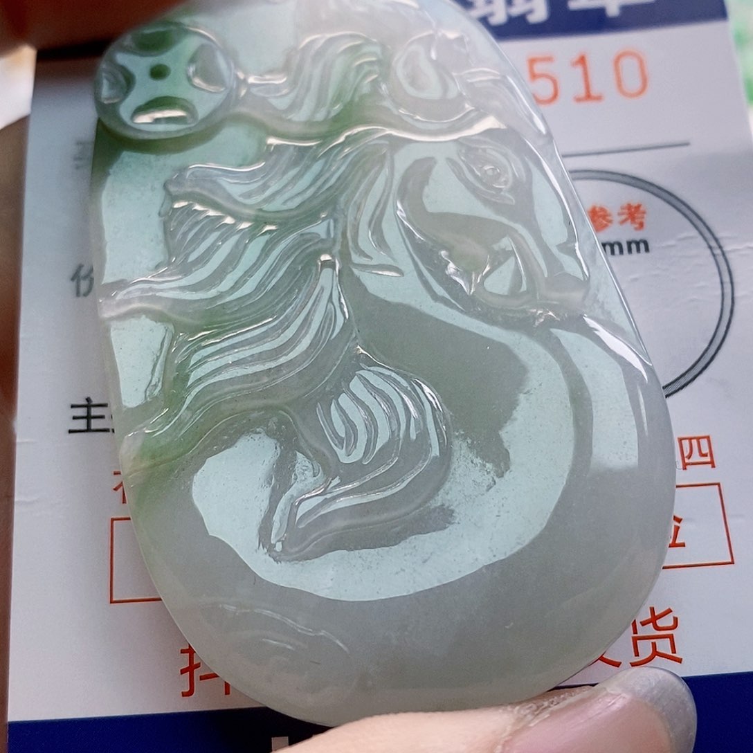 吊坠(不含链)未镶嵌翡翠