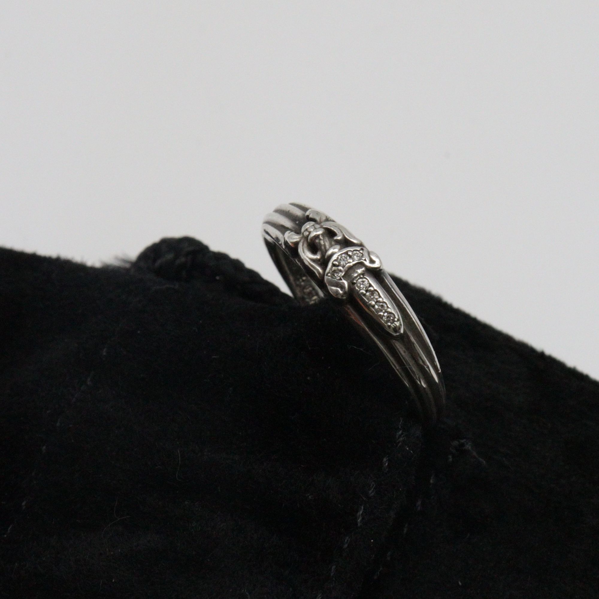 925银戒指 CORNER CH 银钻窄宝剑戒指  白钻