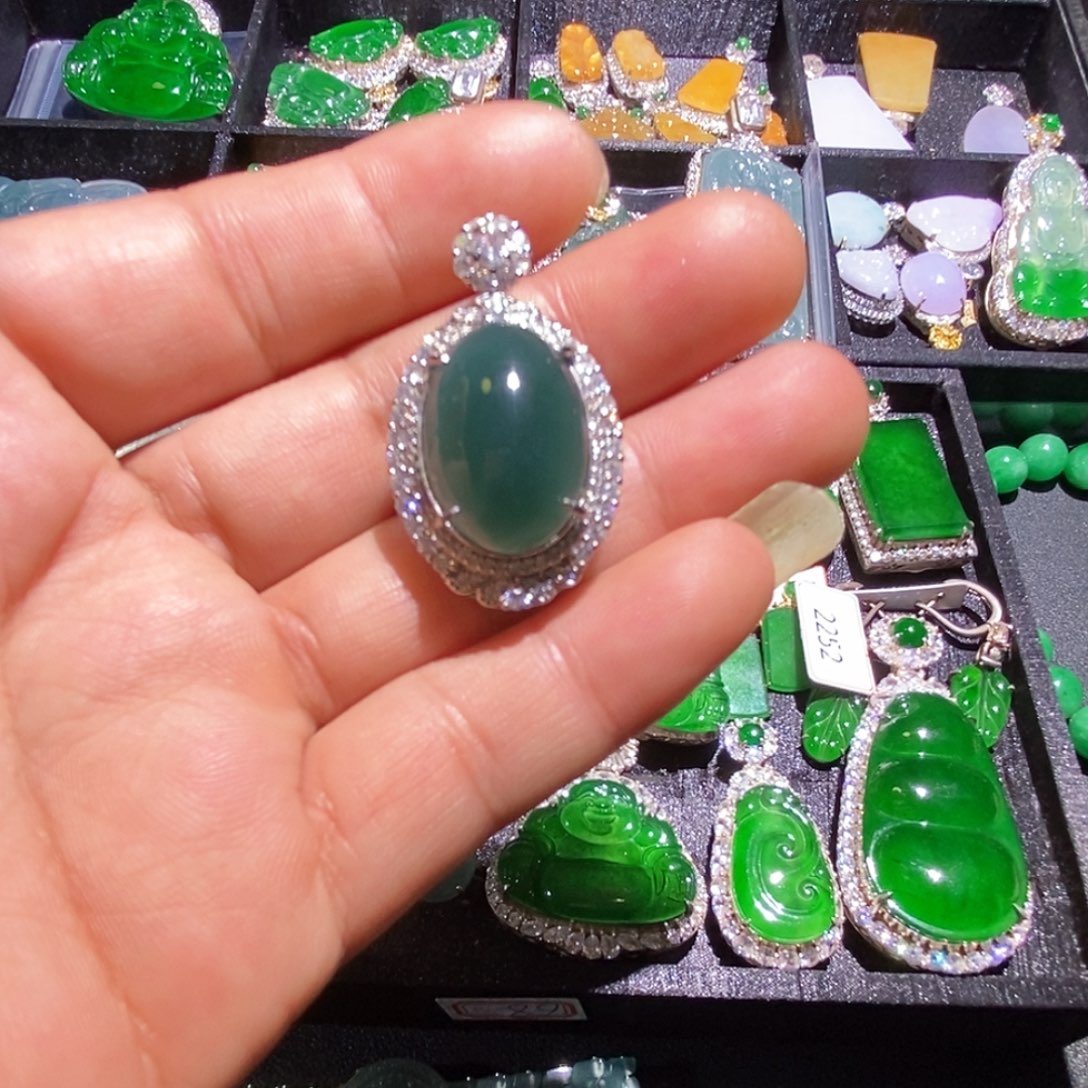 翡翠未镶嵌吊坠(不含链)A货翡翠11