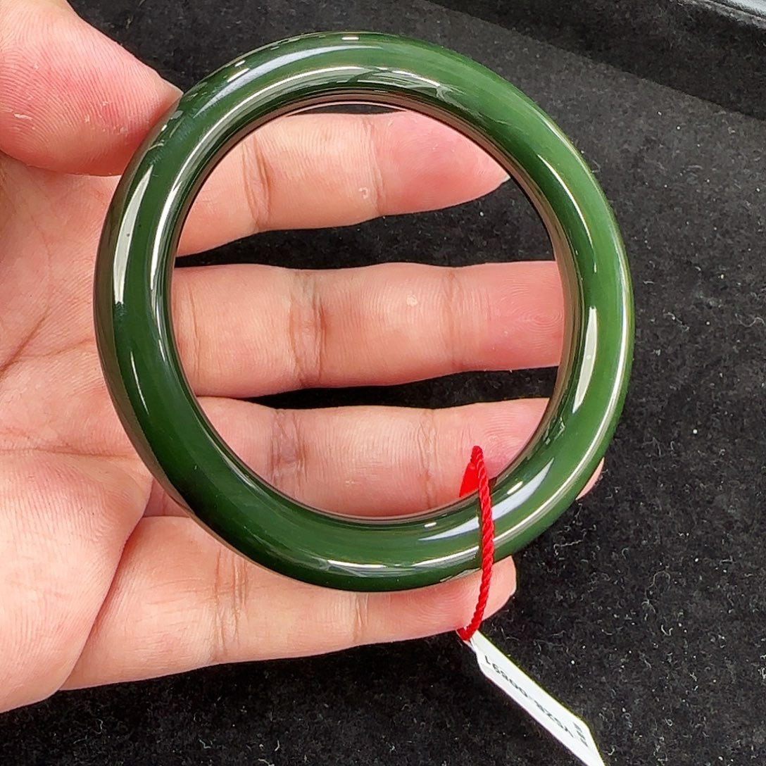 和田玉未镶嵌手镯61圈口