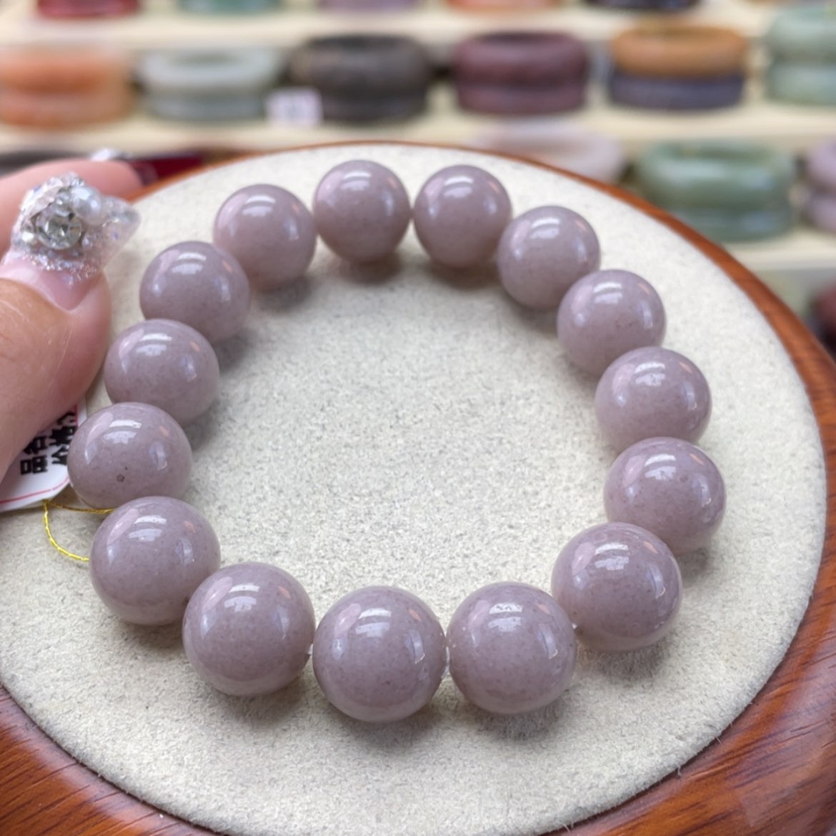 【闪购商品】石英质玉手镯未镶嵌