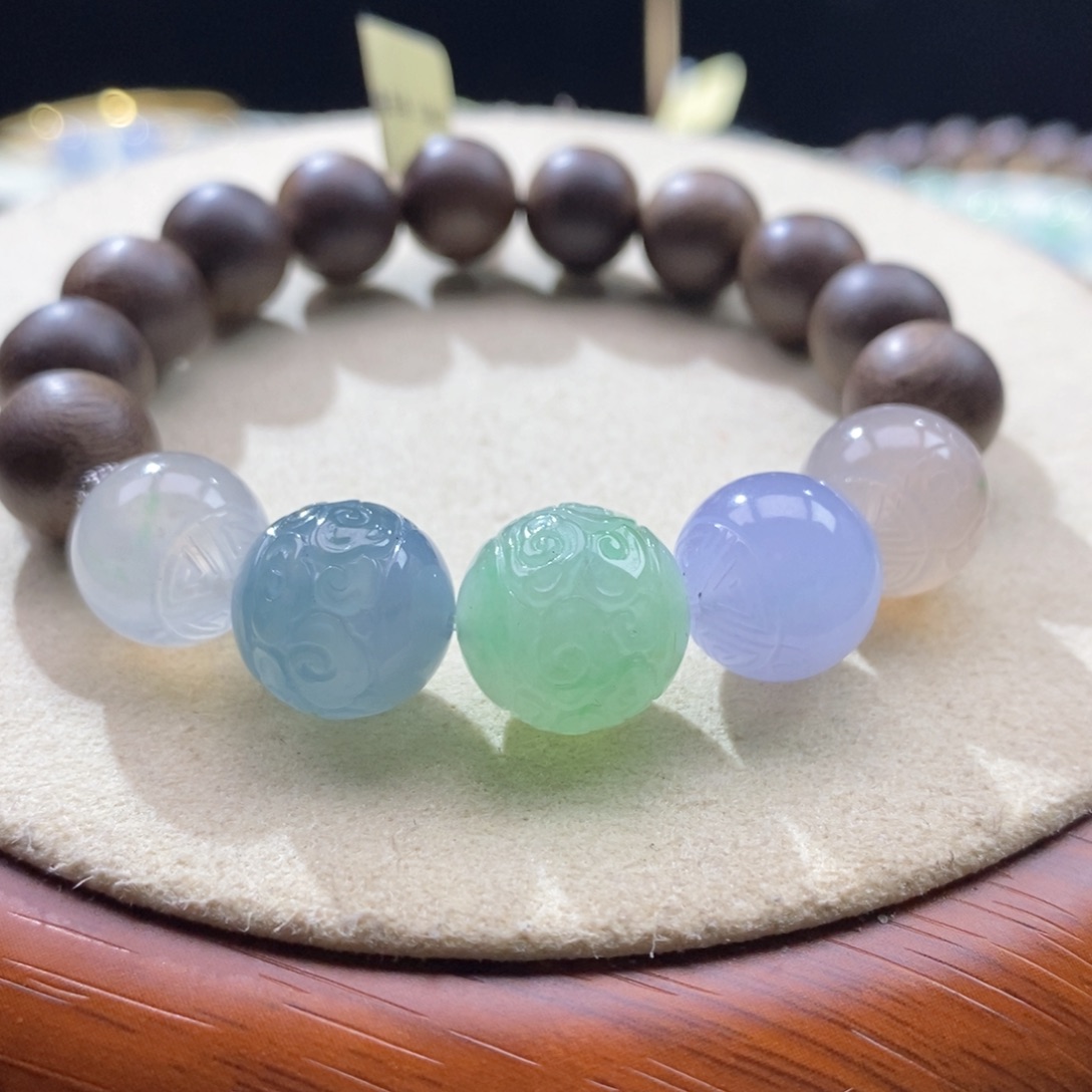 翡翠未镶嵌吊坠(不含链)翡翠雕刻圆珠手串