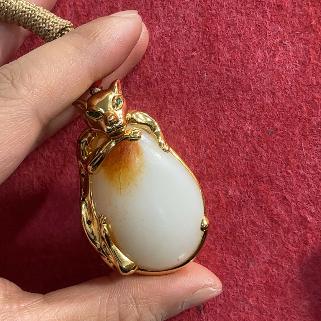 和田玉挂件未镶嵌心**佛