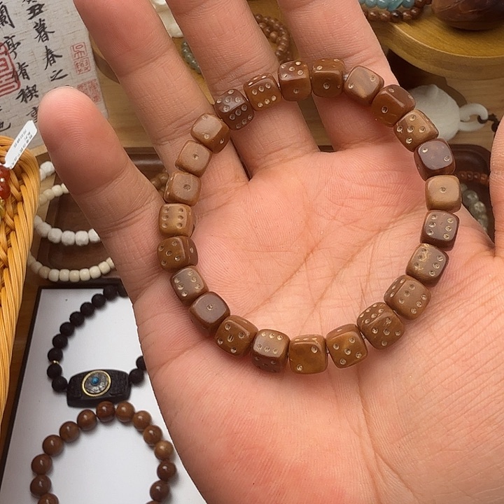 菩提根/象牙果手串