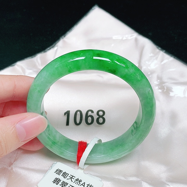 翡翠未镶嵌手镯翡翠手镯未镶嵌