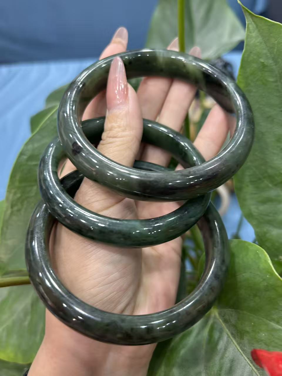 和田玉碧玉手镯[微瑕 完美主义者勿拍】多样性发其一D1111 