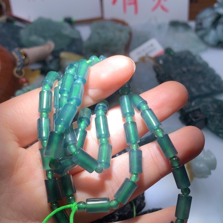 翡翠颈饰未镶嵌保真天然A货翡翠