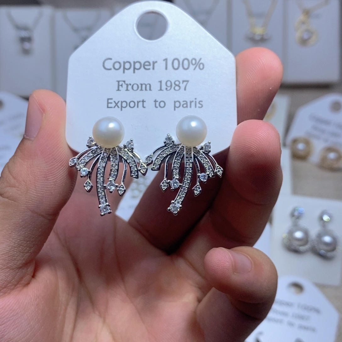 未镶嵌淡水珍珠耳饰