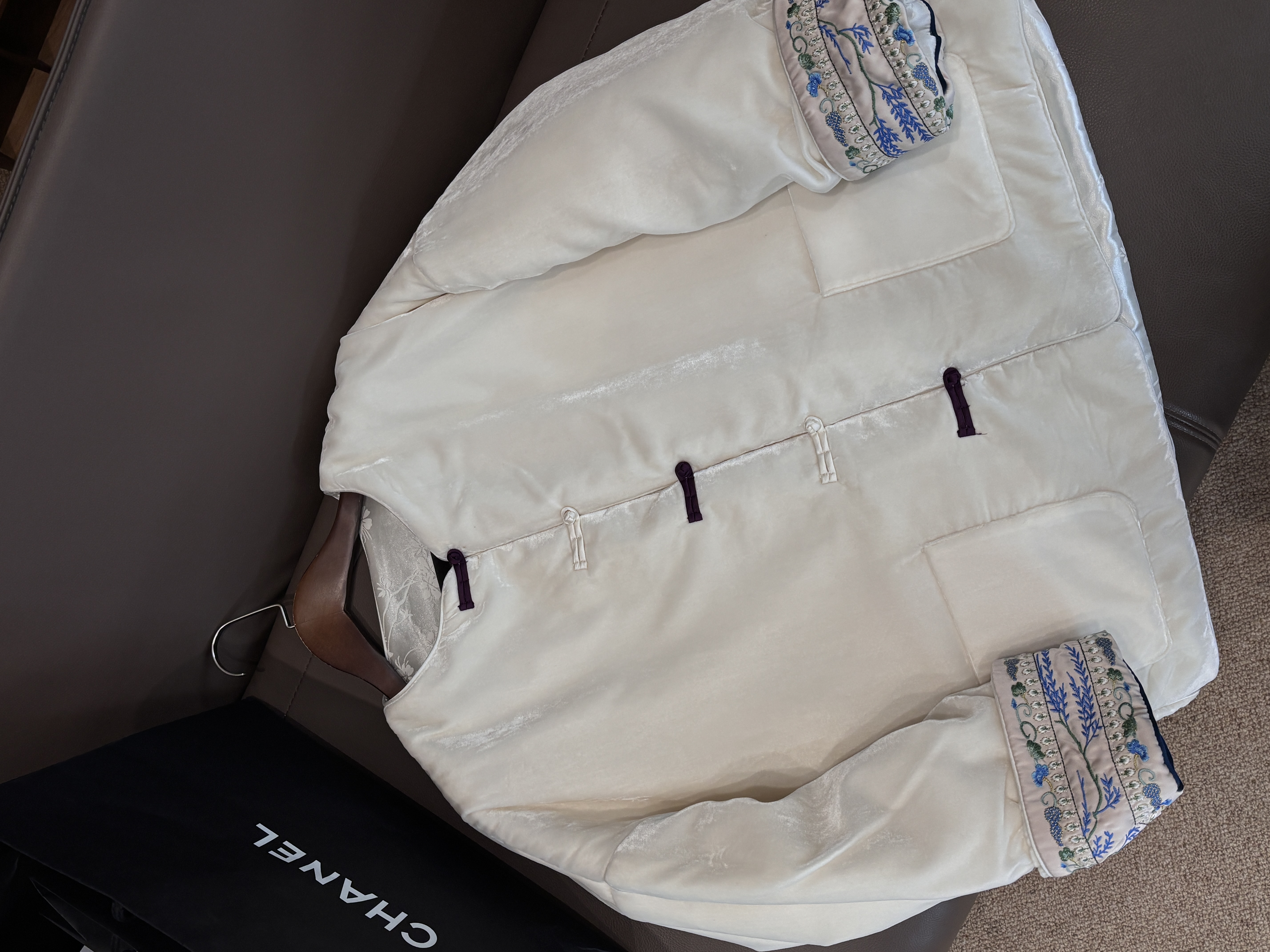 【双面双穿】新中式丝绒浮雕提花手工盘扣女夹棉宽松外套Z00153