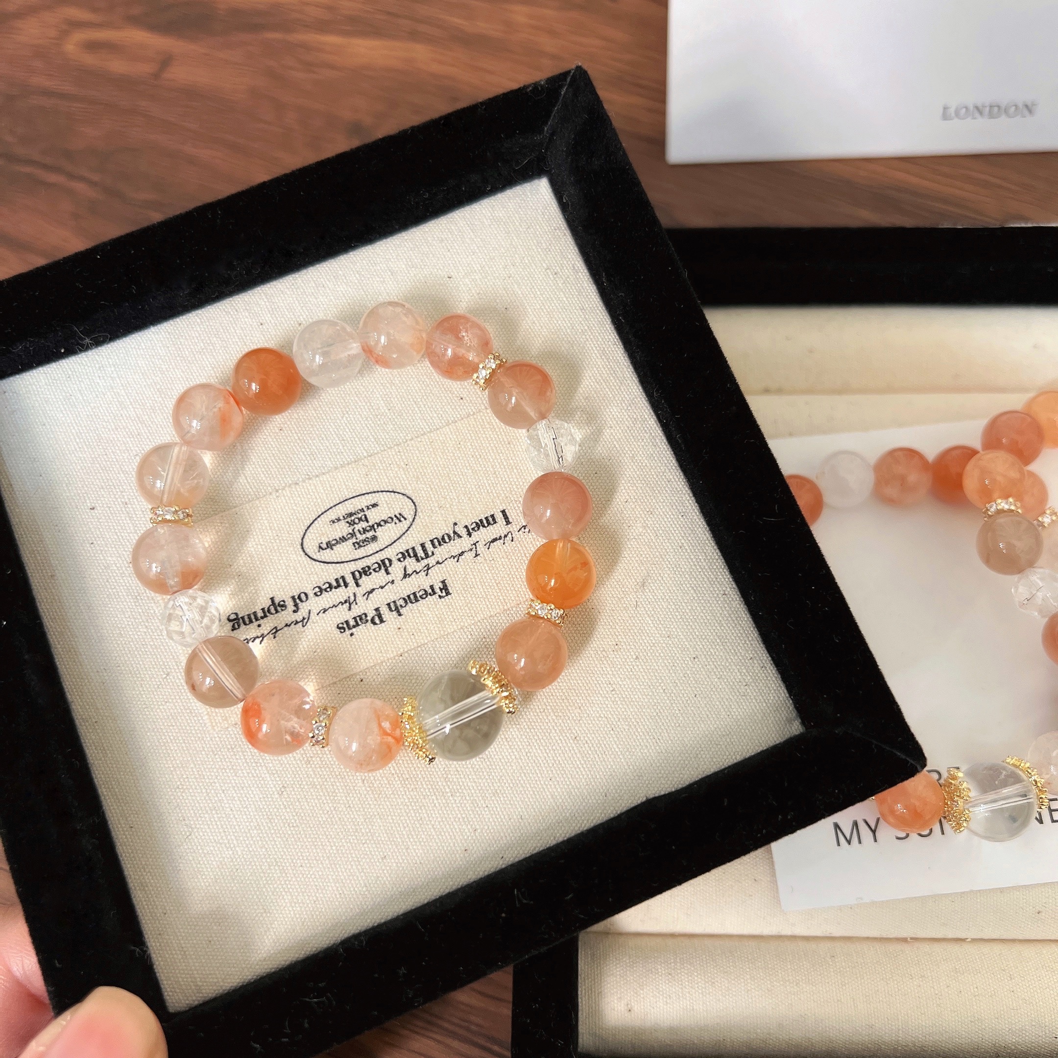 X525【再回首】红兔毛白水手链高端轻奢手串多样性发一