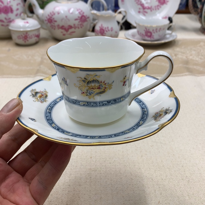 瓷片这首单曲的歌